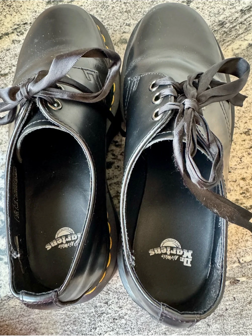 Dr. Martens 1461 Quad Smooth Leather Platform Oxfords. L 8/ EU 39. VGUC. READ